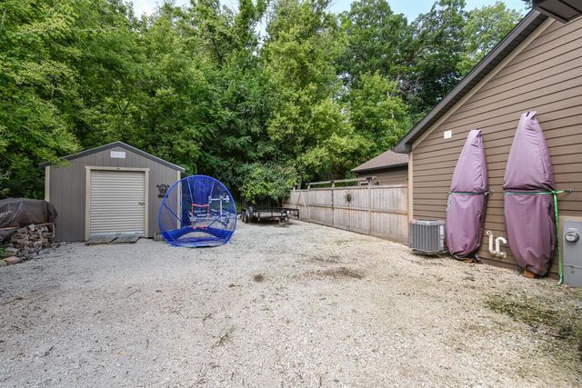 W4156 Longfellow DRIVE, Lake Geneva, WI 53147