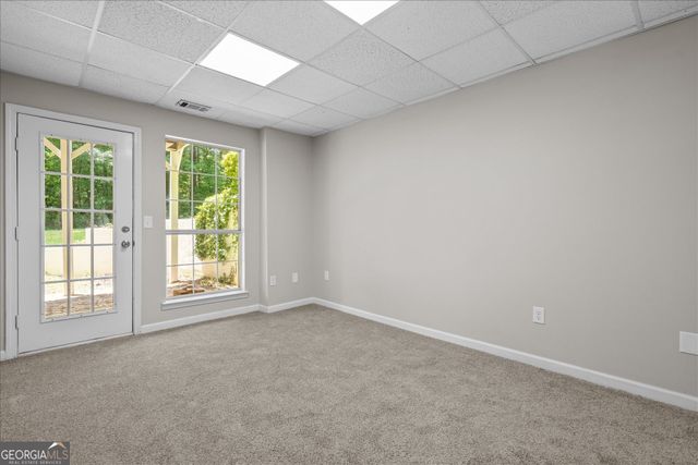 8627 Foxridge Drive, Winston, GA 30187