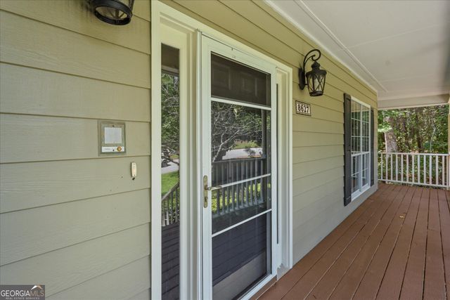 8627 Foxridge Drive, Winston, GA 30187