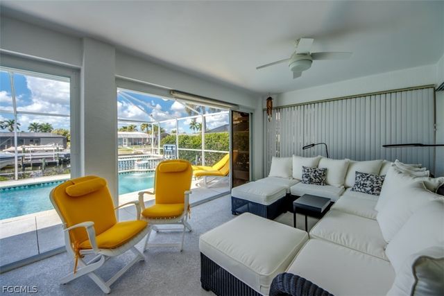 5142 SW 2nd PL, Cape Coral, FL 33914