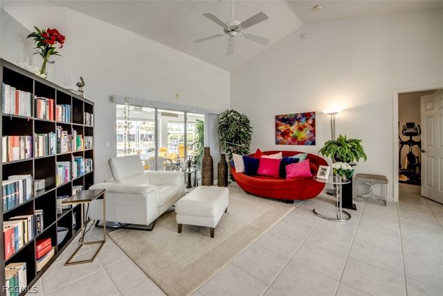 5142 SW 2nd PL, Cape Coral, FL 33914