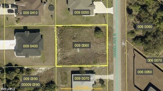 2515 Daniel AVE N, Lehigh Acres, FL 33971
