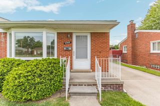 22603 Hill Street, Warren, MI 48091