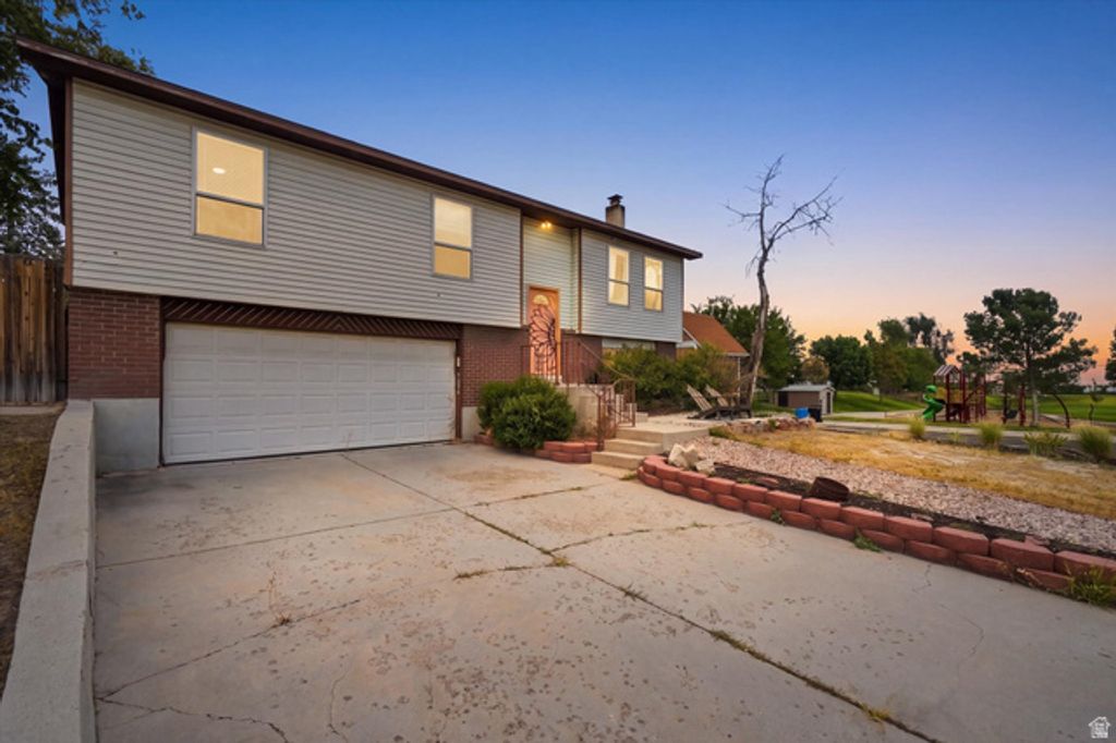 5254 W 4935 S, Kearns, UT 84118 — photo 2