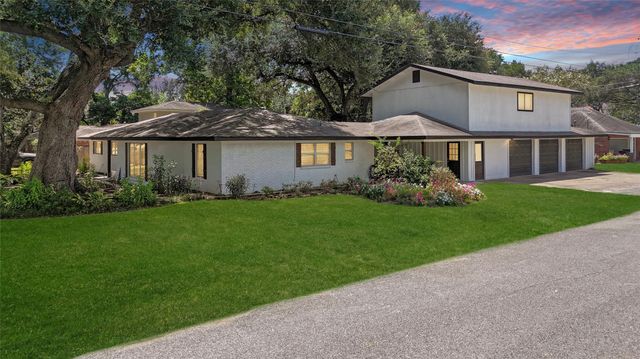 1409 Kathy Avenue, Sealy, TX 77474