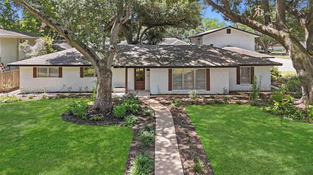 1409 Kathy Avenue, Sealy, TX 77474