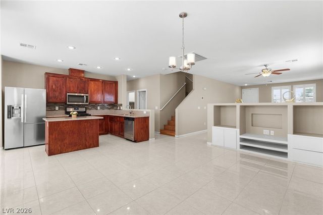 319 Fox Lake Avenue, Las Vegas, NV 89148