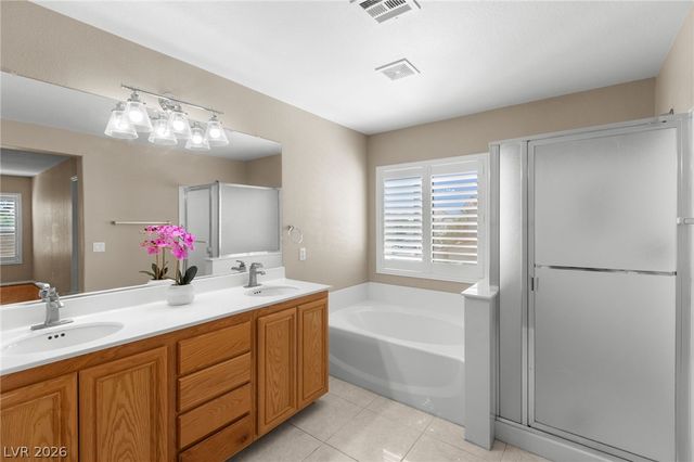 319 Fox Lake Avenue, Las Vegas, NV 89148