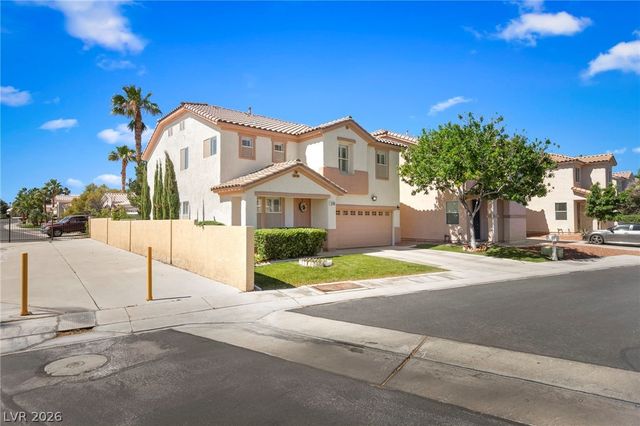 319 Fox Lake Avenue, Las Vegas, NV 89148