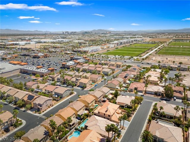 319 Fox Lake Avenue, Las Vegas, NV 89148