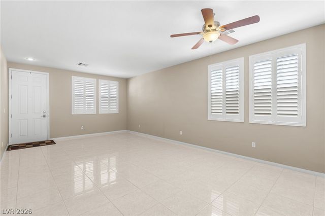 319 Fox Lake Avenue, Las Vegas, NV 89148
