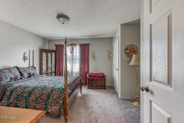 1044 Waters Road, Laurel Bloomery, TN 37680