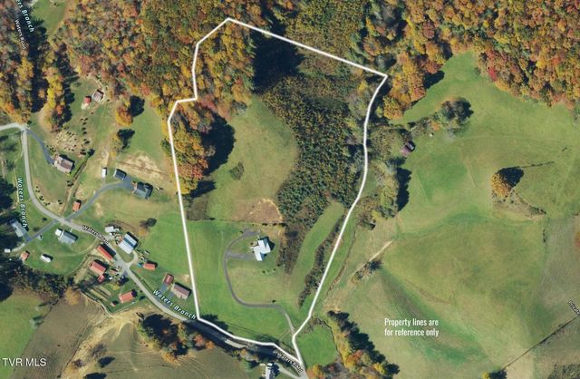 1044 Waters Road, Laurel Bloomery, TN 37680