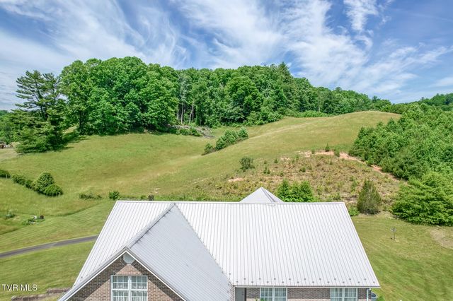 1044 Waters Road, Laurel Bloomery, TN 37680