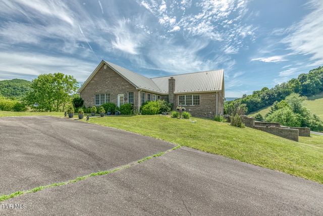 1044 Waters Road, Laurel Bloomery, TN 37680