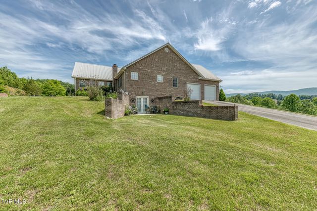 1044 Waters Road, Laurel Bloomery, TN 37680