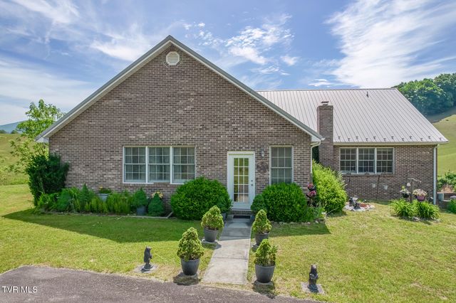 1044 Waters Road, Laurel Bloomery, TN 37680