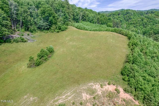1044 Waters Road, Laurel Bloomery, TN 37680