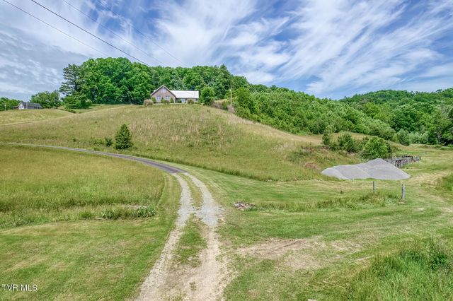 1044 Waters Road, Laurel Bloomery, TN 37680