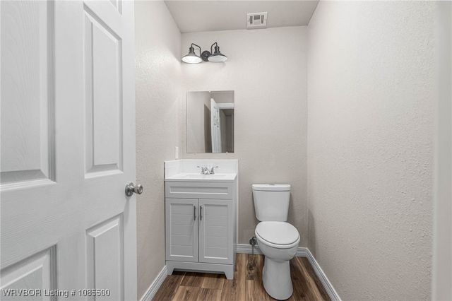 1009 SW 10th, Muldrow, OK 74948