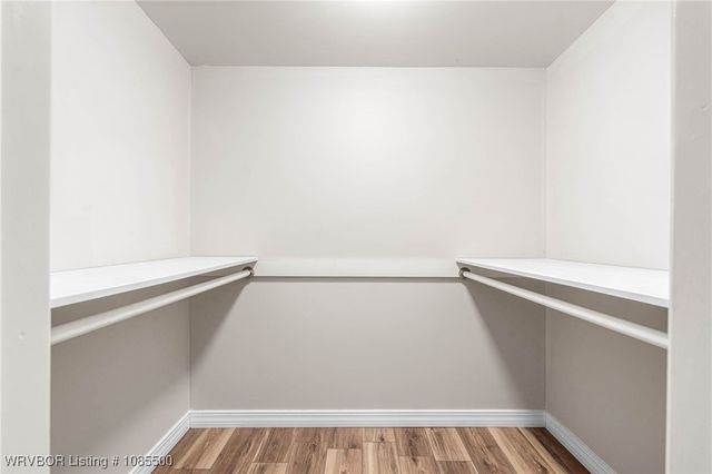 1009 SW 10th, Muldrow, OK 74948