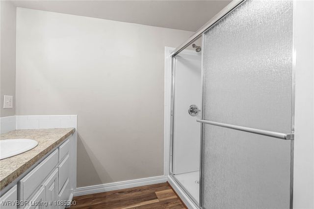 1009 SW 10th, Muldrow, OK 74948