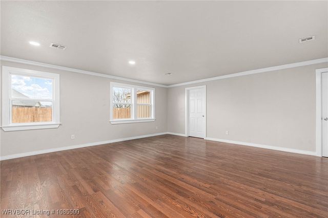 1009 SW 10th, Muldrow, OK 74948