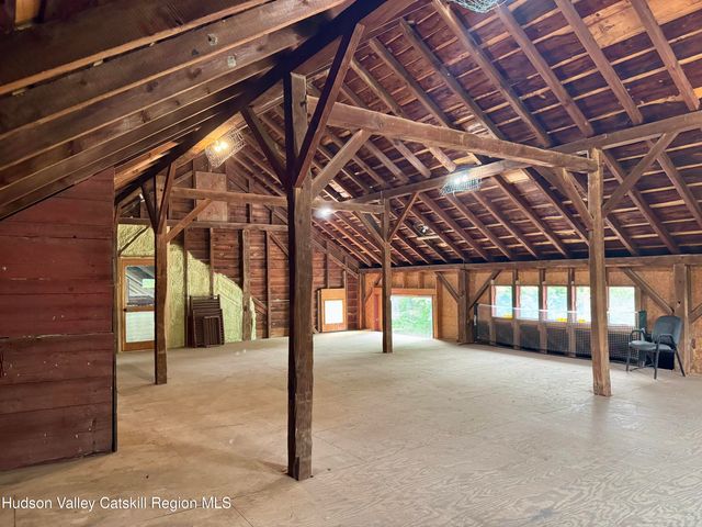 1 Highwoods Road, Saugerties, NY 12477
