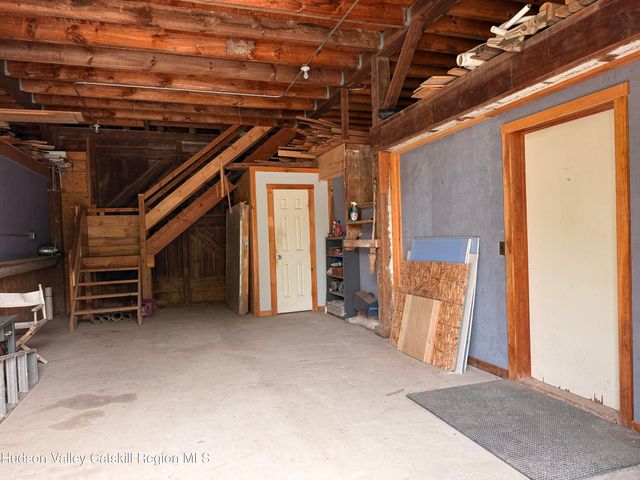 1 Highwoods Road, Saugerties, NY 12477
