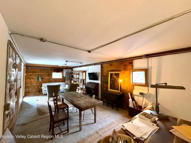 1 Highwoods Road, Saugerties, NY 12477