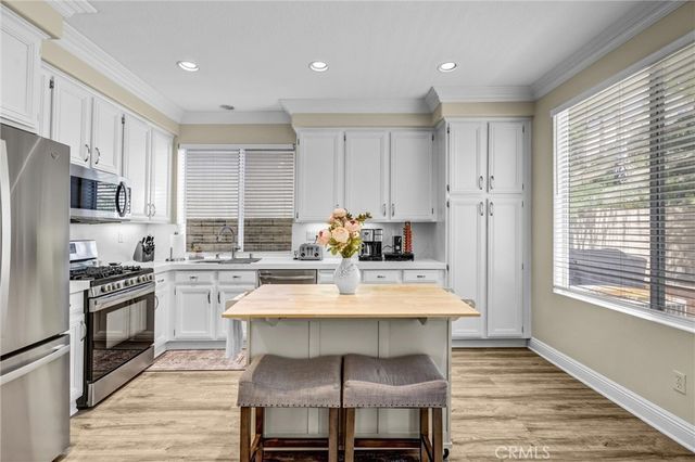20001 Franks, Saugus, CA 91350