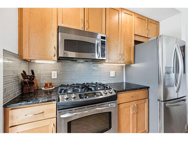 401 Mason Ct 203, Fort Collins, CO 80524