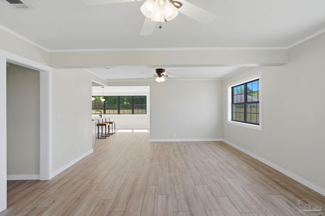 305 Greve Rd, Pensacola, FL 32506