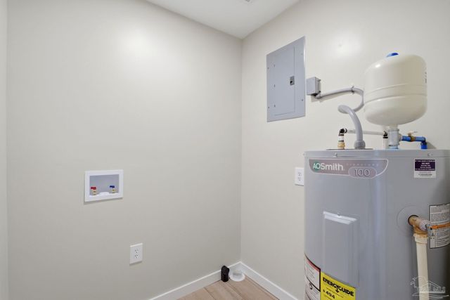 305 Greve Rd, Pensacola, FL 32506