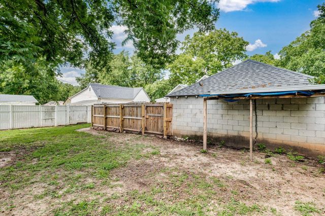 506 S Central, Mulvane, KS 67110