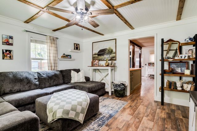 506 S Central, Mulvane, KS 67110