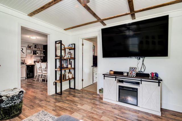 506 S Central, Mulvane, KS 67110