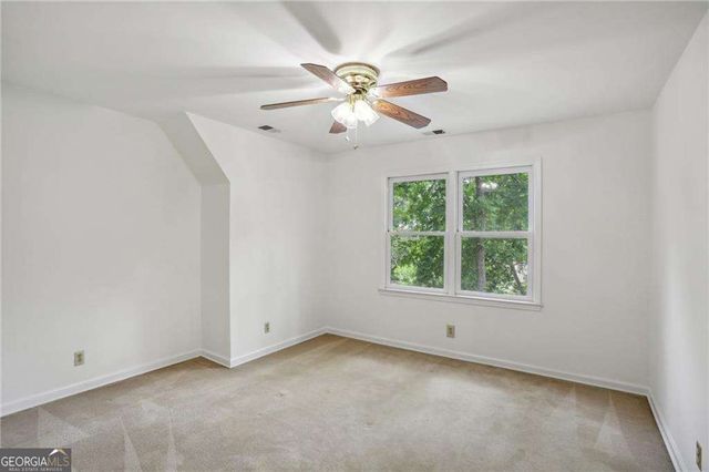 5622 Williamsburg, Norcross, GA 30093