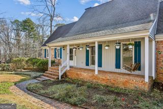 5622 Williamsburg Drive, Norcross, GA 30093