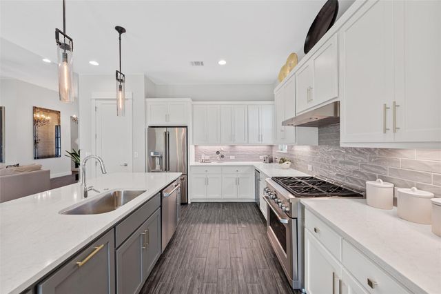 4101 Isadora DR, Bee Cave, TX 78738