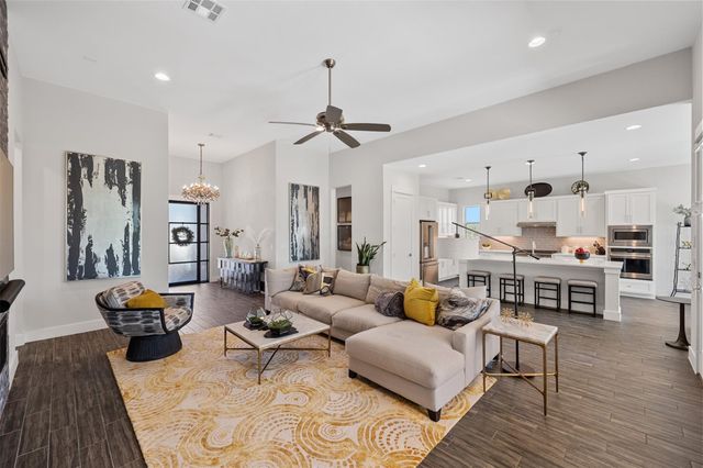 4101 Isadora DR, Bee Cave, TX 78738