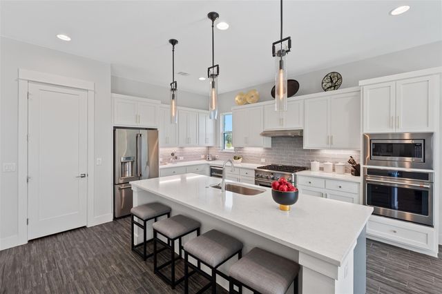 4101 Isadora DR, Bee Cave, TX 78738