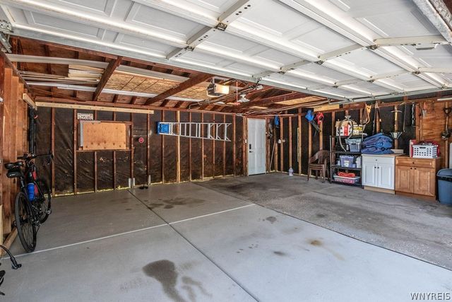 983 Enola Road, Grand Island, NY 14072