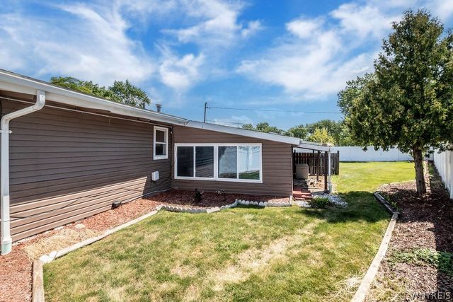 983 Enola Road, Grand Island, NY 14072