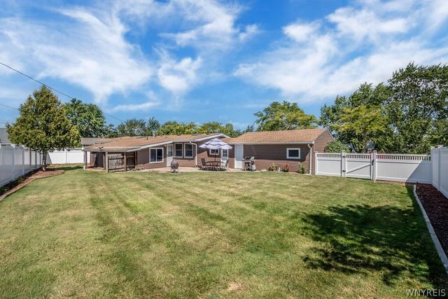 983 Enola Road, Grand Island, NY 14072