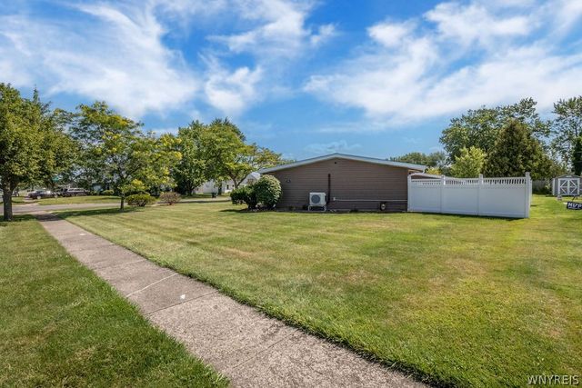 983 Enola Road, Grand Island, NY 14072