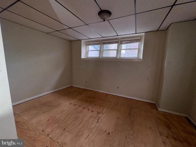 813 N 64TH ST, Philadelphia, PA 19151