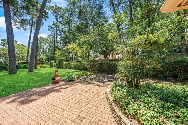 11607 Moorcreek Drive, Houston, TX 77070