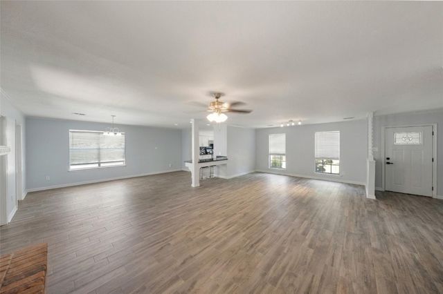 11607 Moorcreek Drive, Houston, TX 77070