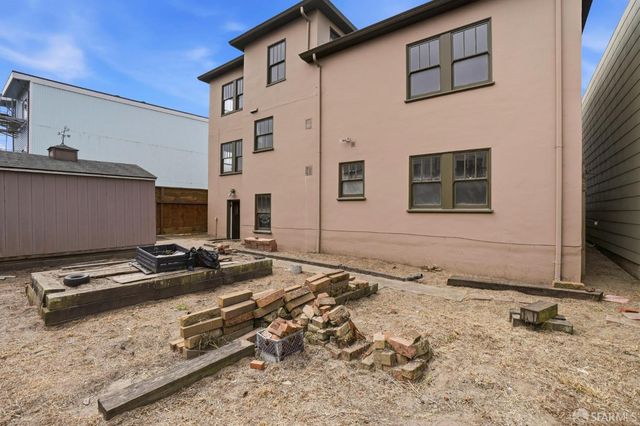 1956 Great Highway, San Francisco, CA 94116